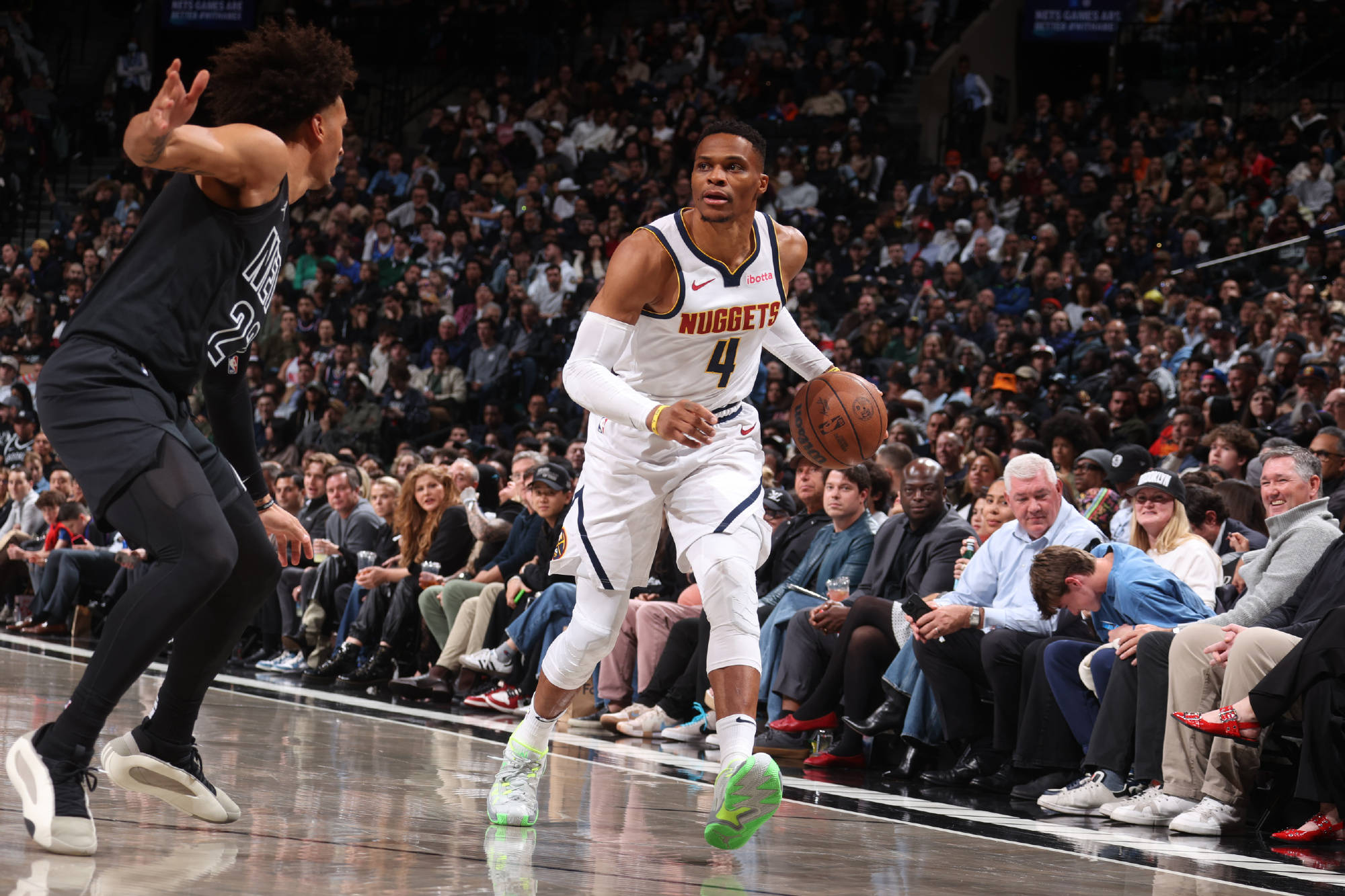 篮网队再度失利，战绩一落千丈