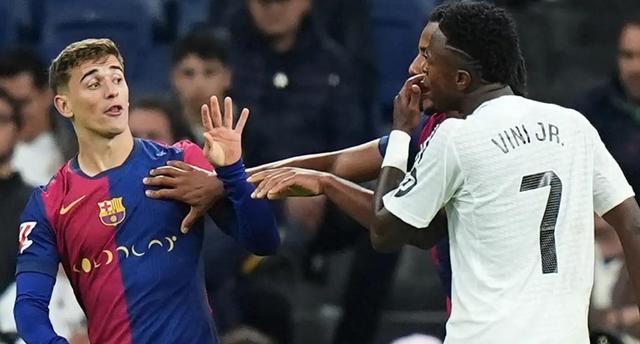 曼城客场逆袭对手，一举击败