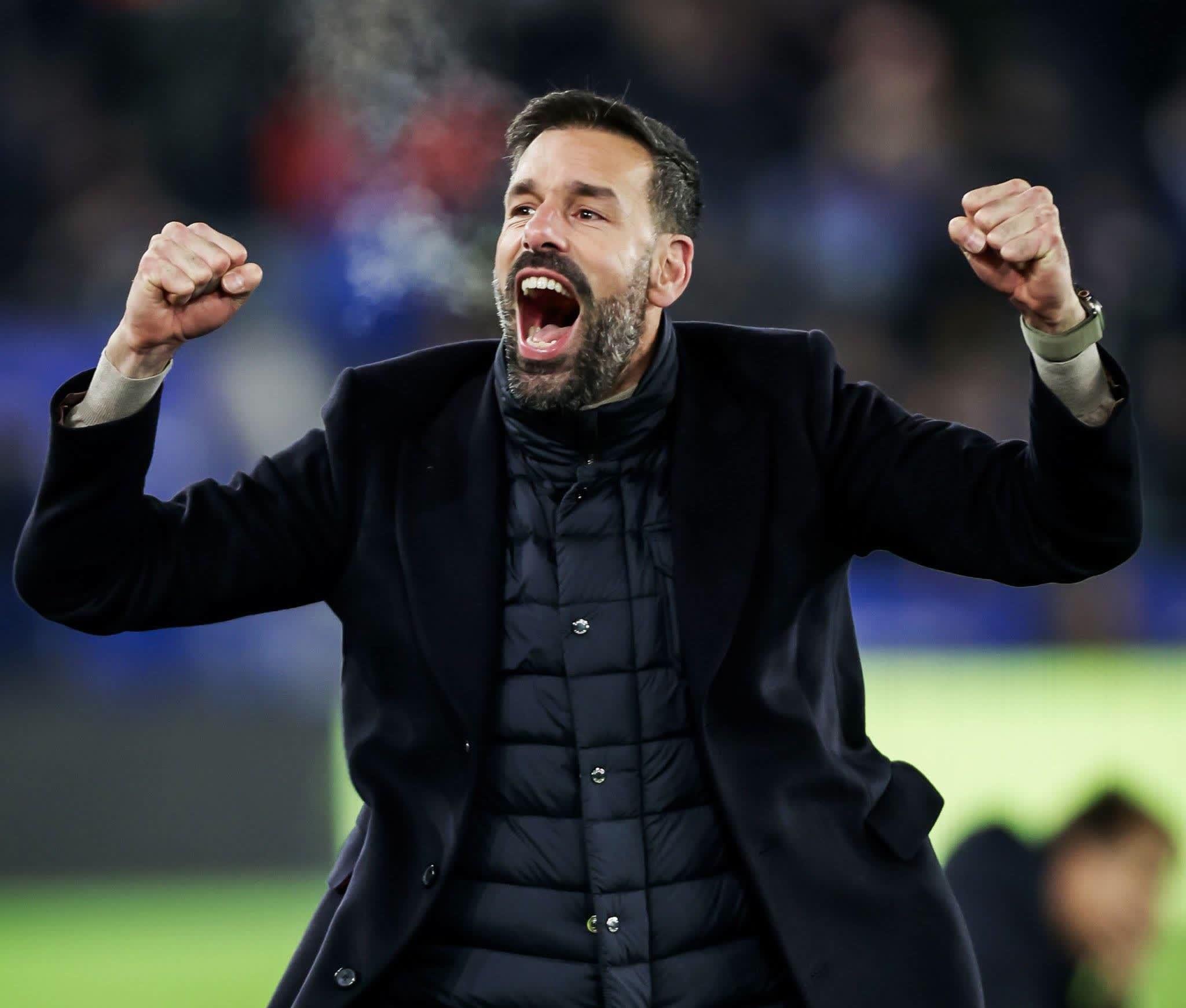 DB游戏-关于莱斯特城客场小胜西汉姆联，布莱顿主场惨败曼联的信息