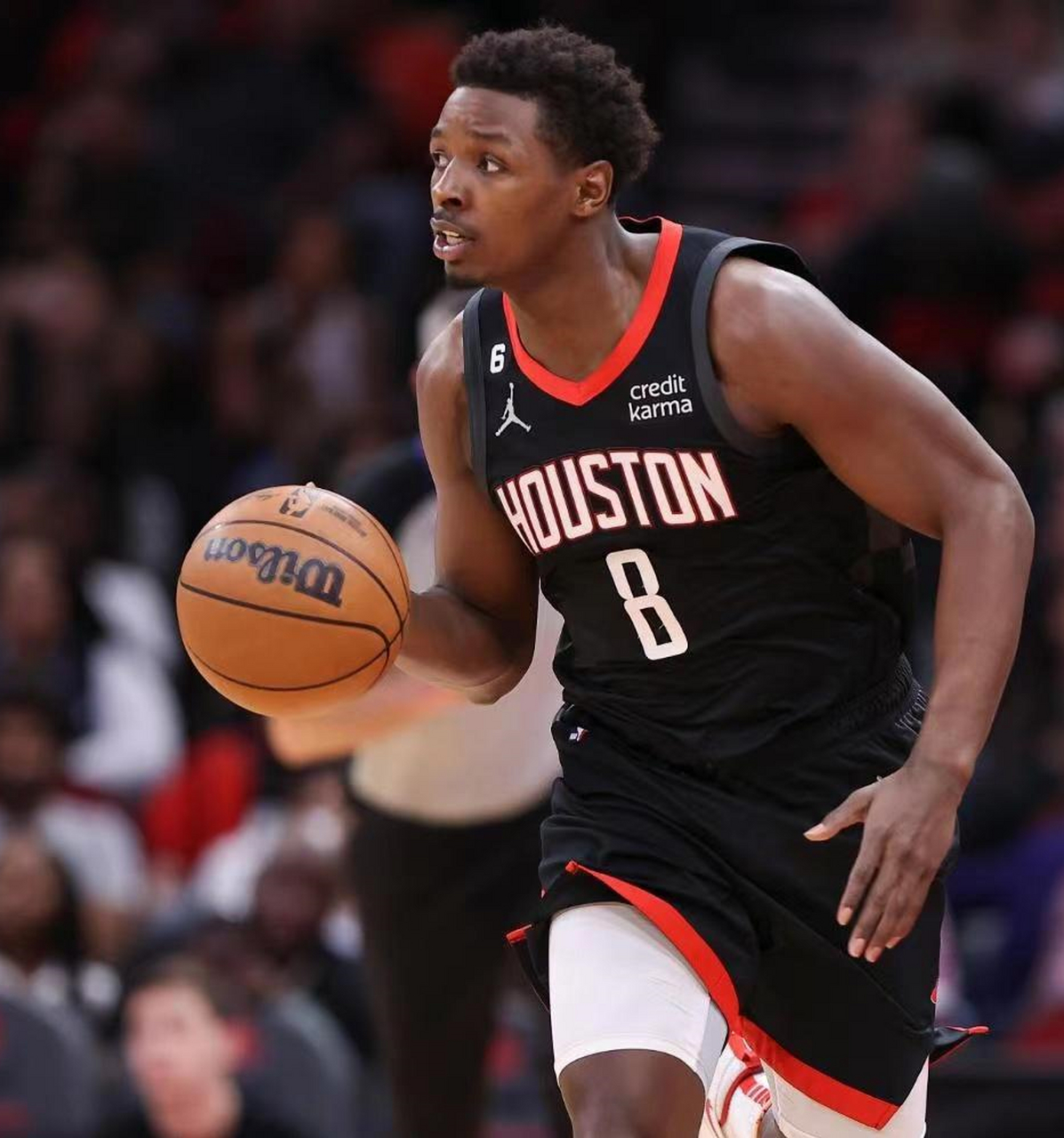 -关于火箭主帅怒斥队员，暗讽实力不够拼搏不足的信息