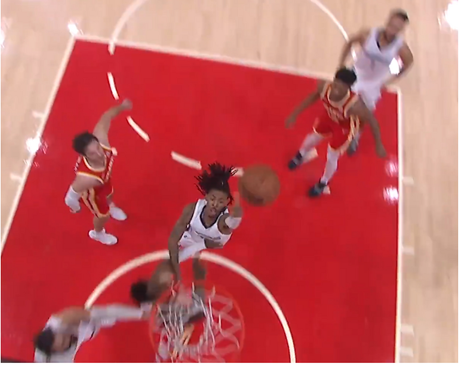 DB彩票官方网站-灰熊大胜老鹰，莫兰特立场砍下32分打破个人纪录