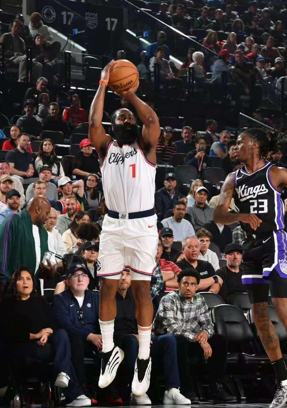 DB game-包含火箭力克骑士，特纳砍下28分的词条